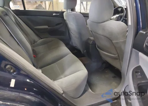 2006 Honda Accord 2.4 Lx из США, поврежденный, VIN 1HGCM56486A173990